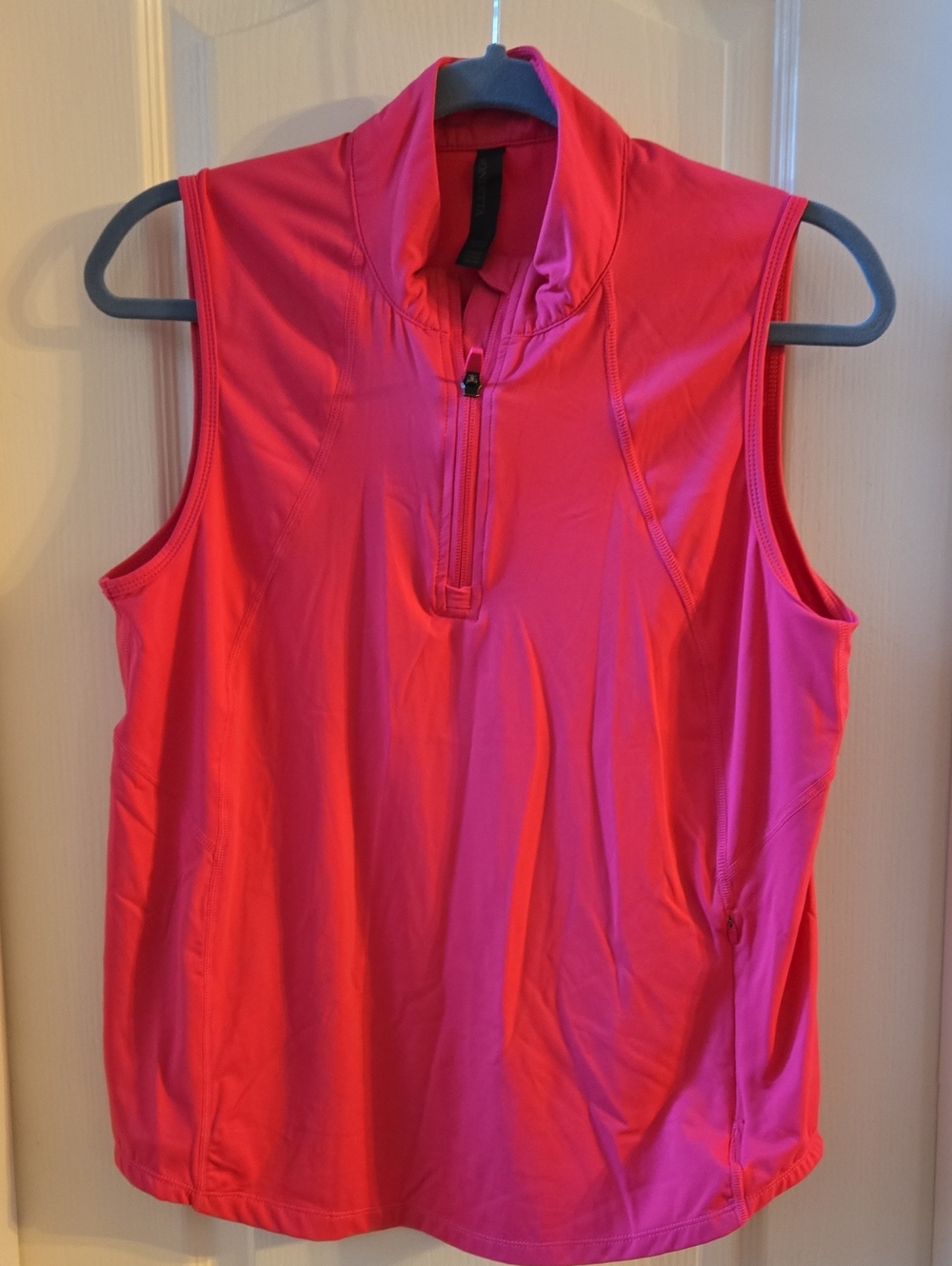 Mondetta Sleeveless Half-Zip Tank - Hot Pink Size Large Like New
